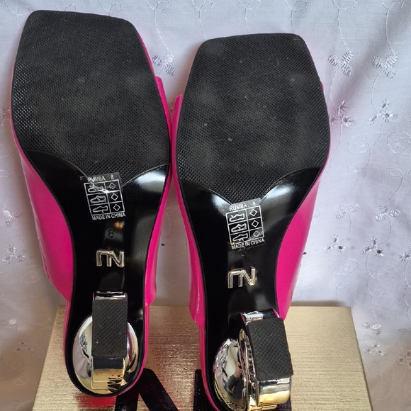 Ninety Union Rumba Fusha Barbie Pink Chain Heel Mules - Picture 6 of 7